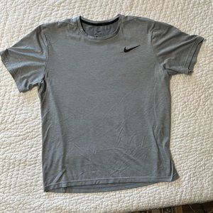 NIKE PRO - Dri Fit Mens' Athletic Fit Short Sleeve - XL (Heather Grey)